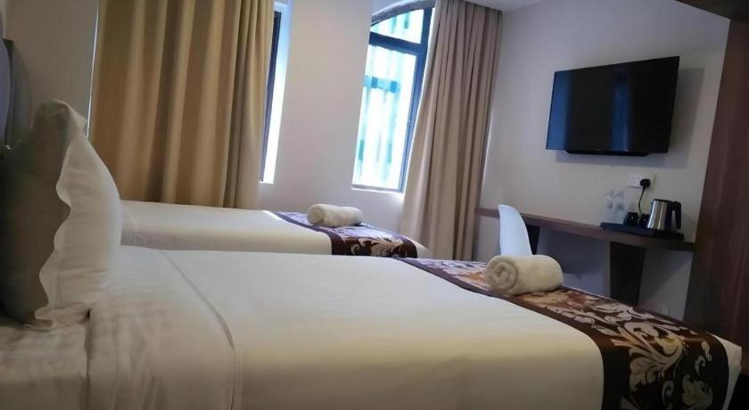 Hotel Lolex Kuchai Lama Kuala Lumpur Exterior photo